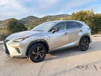 Usado Lexus NX300h Sport Line 197 CV (144 kW) 2020 Gris / plata SUV