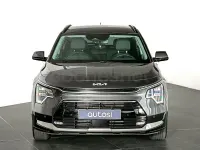 Usado Kia Niro 141 CV (103 kW) 2022 Gris / plata SUV
