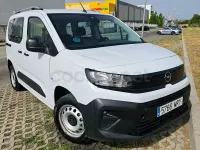 Usado Opel Combo 100 CV (73 kW) 2024 Blanco Monovolumen