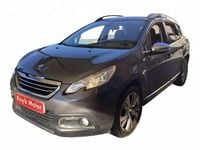 Usado Peugeot 2008 Allure 99 CV (72 kW) 2016 Gris SUV