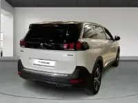 Usado Peugeot 5008 GT-line 165 CV (121 kW) 2018 Blanco SUV