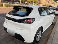 Usado Peugeot 208 Active 100 CV (73 kW) 2022 Blanco Utilitario
