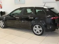 Usado Alfa Romeo 159 136 CV (100 kW) 2012 Negro Familiar