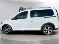Usado Ford Tourneo Connect Active 114 CV (83 kW) 2023 Blanco Monovolumen