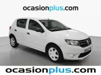 Usado Dacia Sandero Ambiance 75 CV (55 kW) 2013 Blanco Utilitario