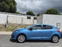 Usado Renault Mégane III LIMITED 110 CV (80 kW) 2014 Azul Berlina