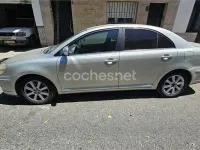 Usado Toyota Avensis Active 126 CV (92 kW) 2007 Beige Berlina
