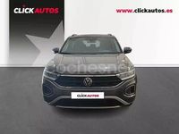 Usado VW T-Roc Life 110 CV (80 kW) 2024 Gris SUV