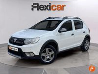 Usado Dacia Sandero Stepway Ambiance 90 CV (66 kW) 2018 Blanco Utilitario