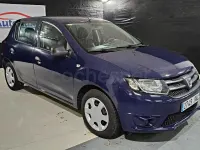Usado Dacia Sandero Lauréate 90 CV (66 kW) 2015 Azul Berlina