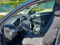 Usado Opel Astra Cosmo 100 CV (73 kW) 2005 Azul Berlina