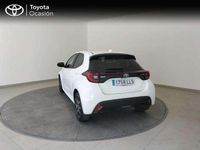 Usado Toyota Yaris Hybrid Style 116 CV (85 kW) 2020 Blanco classic Berlina