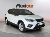 Usado Seat Arona FR 150 CV (110 kW) 2019 Blanco SUV