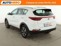 Usado Kia Sportage 135 CV (99 kW) 2019 Blanco SUV