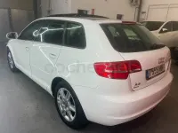Usado Audi A3 Sportback Attraction 105 CV (77 kW) 2010 Blanco Utilitario