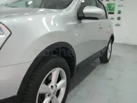 Usado Nissan Qashqai Tekna 115 CV (84 kW) 2010 Gris / plata SUV