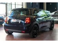 Usado Mini Cooper SE 135 kW (184 CV) 2022 Negro Utilitario