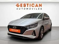 Usado Hyundai i20 84 CV (61 kW) 2021 Gris / plata Utilitario