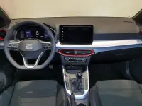 Usado Seat Arona FR 115 CV (84 kW) 2024 Blanco SUV