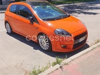 Usado Fiat Grande Punto Sport 130 CV (95 kW) 2006 Naranja Utilitario