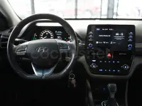 Usado Hyundai Ioniq 141 CV (103 kW) 2021 Negro Utilitario