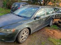 Usado Volvo V50 Momentum 136 CV (100 kW) 2005 Verde Familiar