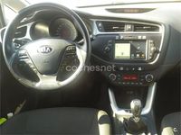Usado Kia Ceed Sportswagon 120 CV (88 kW) 2018 Gris / plata Familiar