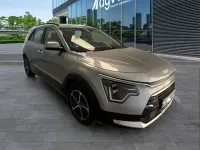 Usado Kia Niro 184 CV (135 kW) 2023 Gris SUV