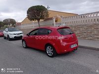 Usado Seat Leon Stylance 102 CV (75 kW) 2006 Rojo Utilitario