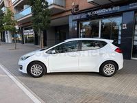 Usado Kia Ceed 100 CV (73 kW) 2016 Blanco Utilitario