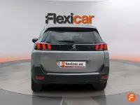 Usado Peugeot 5008 Active 130 CV (95 kW) 2019 Gris SUV