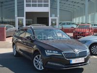Usado Skoda Superb Style 150 HP (110 kW) 2020 Castanho Carrinha