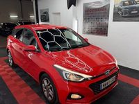 Usado Hyundai i20 Active 100 CV (73 kW) 2019 Rojo Utilitario