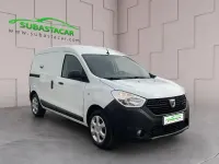 Usado Dacia Dokker Essentiel 110 CV (80 kW) 2021 Blanco Monovolumen