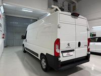 Usado Peugeot Boxer S 140 CV (102 kW) 2021 Blanco Van