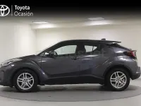 Usado Toyota C-HR Active 122 CV (89 kW) 2023 Gris / plata SUV