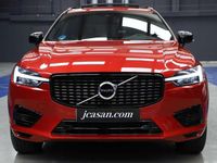 Usado Volvo XC60 R-Design 351 CV (258 kW) 2021 Granate SUV