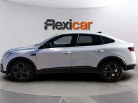 Usado Renault Arkana RS Line 160 CV (117 kW) 2023 Blanco SUV