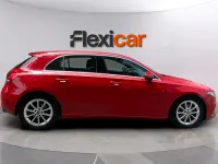 Usado Mercedes A180 116 CV (85 kW) 2020 Rojo Berlina