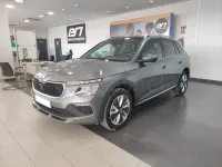 Usado Skoda Kamiq 115 CV (84 kW) 2025 Gris / plata SUV