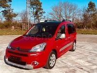Usado Citroën Berlingo Seduction 114 CV (83 kW) 2014 Rojo Monovolumen