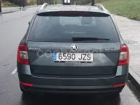 Usado Skoda Octavia Ambition 110 CV (80 kW) 2017 Gris / plata Familiar