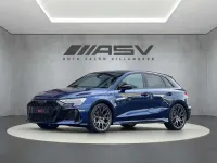 Usado Audi RS3 Sportback Exclusive 400 CV (294 kW) 2025 Azul Utilitario