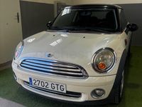 Usado Mini Cooper 120 CV (88 kW) 2010 Beige Utilitario
