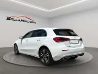 Usado Mercedes A180 109 CV (80 kW) 2022 Negro Utilitario