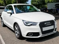 Usado Audi A1 Attraction 122 CV (89 kW) 2011 Blanco Utilitario