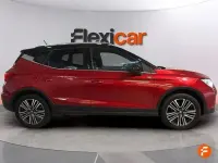 Usado Seat Arona Xperience 110 CV (80 kW) 2023 Rojo SUV