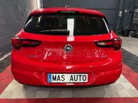Usado Opel Astra Selective 110 CV (80 kW) 2017 Rojo Berlina