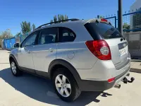 Usado Chevrolet Captiva LS 127 CV (93 kW) 2009 Gris / plata SUV