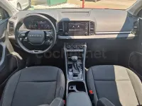 Usado Skoda Karoq Selection 150 CV (110 kW) 2025 Gris / plata SUV